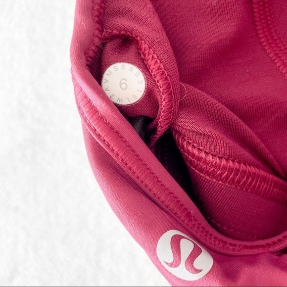 LULULEMON Wake and Train Long Line Bra - Picture 3 of 8